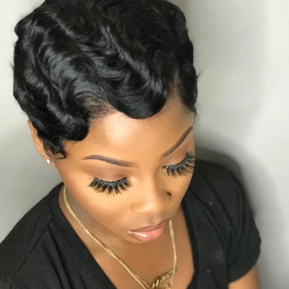 Wavey Wig - Picture 2 of 2